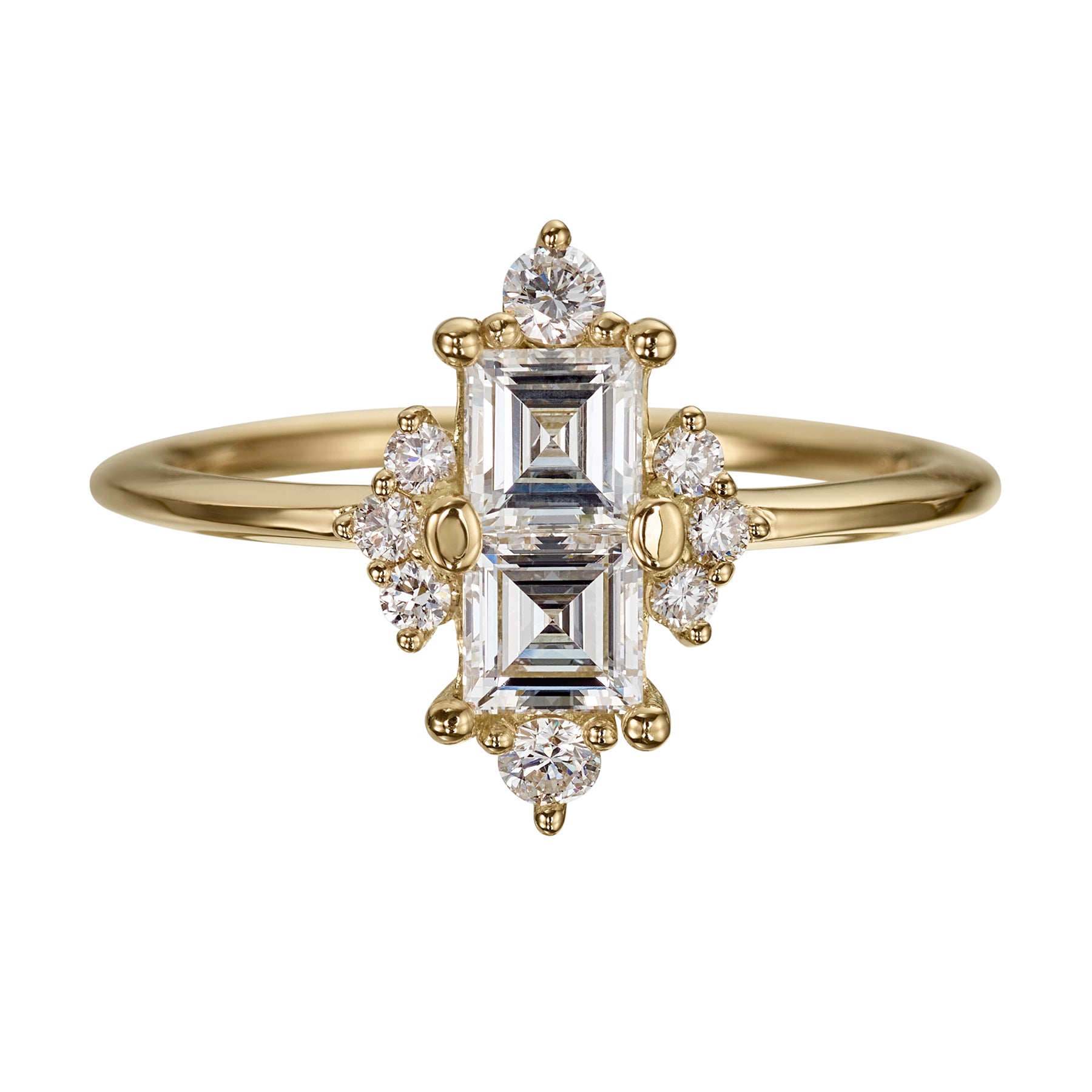 Gilded-Mirror-Carre-Diamond-Engagement-Ring-CLOSEUP