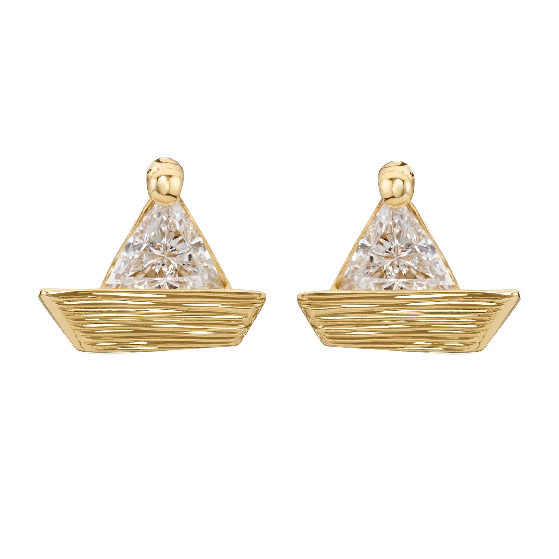 Little-Voyager-Diamond-Sailboat-Stud-Earrings-Packshot_f89f881d-dc6f-4f2e-8679-bff58546ebeb