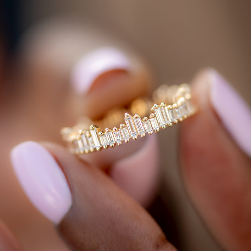 Cityscape-Eternity-Ring-with-Needle-Baguette-Diamonds-sparking