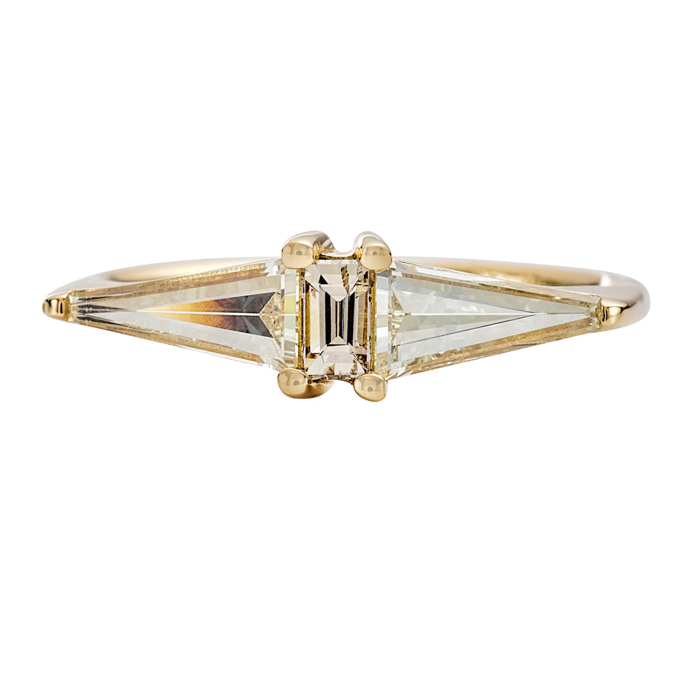 Geometric-Engagement-Ring-with-OOAK-Arrow-Diamonds-closeup