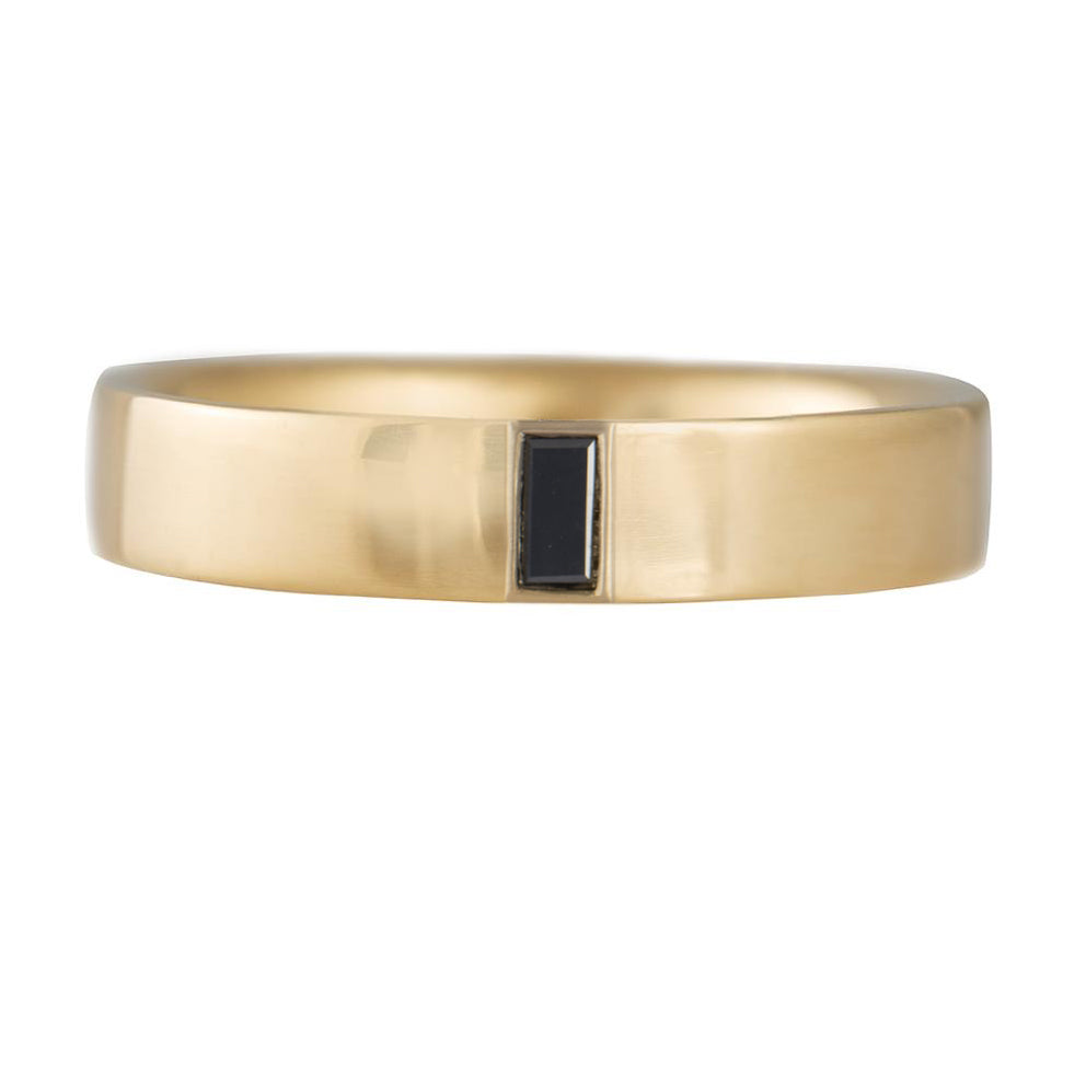 Men_s-Classic-Black-Diamond-Wedding-Band-closeup