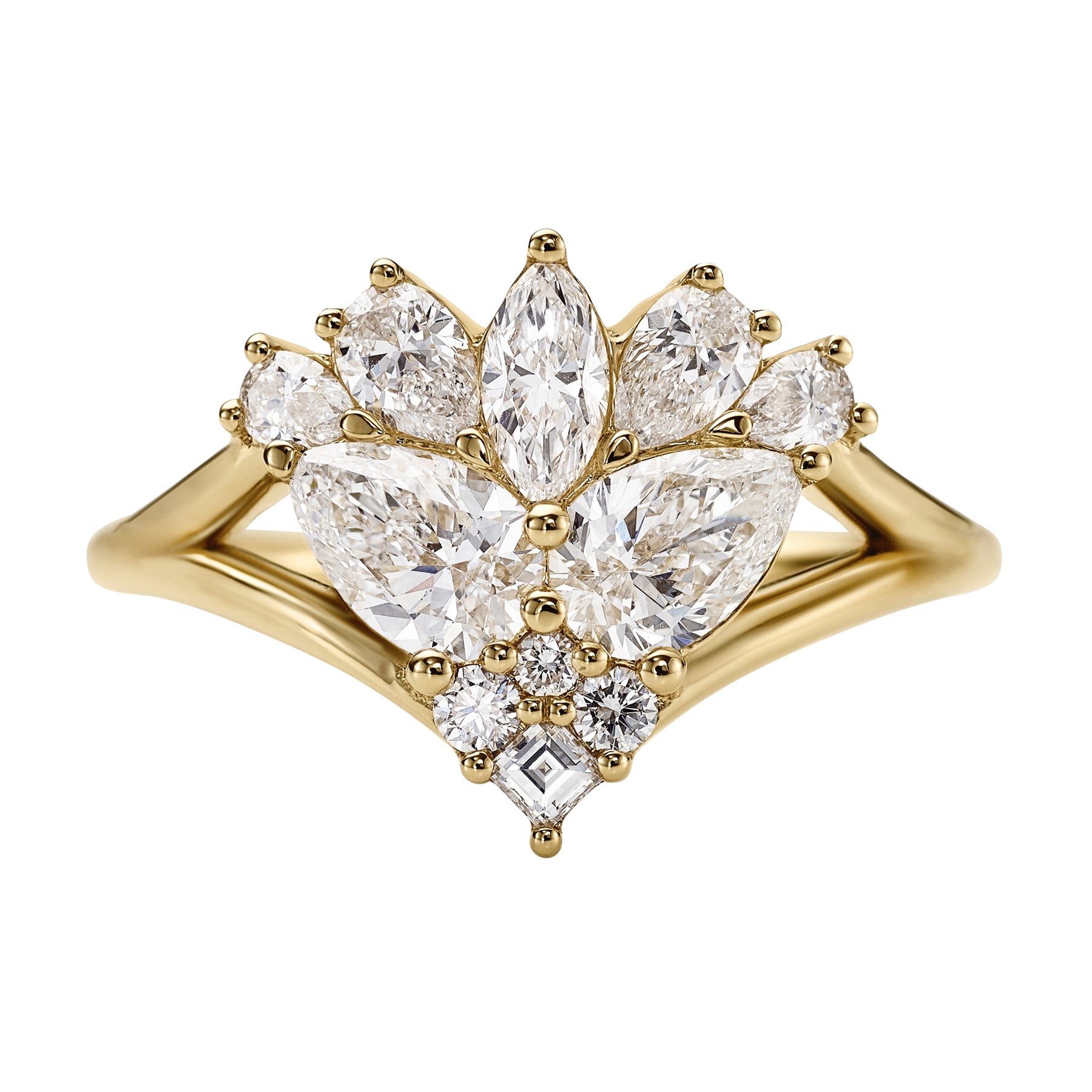 Monarch-Mixed-Diamond-Cluster-Engagement-Ring-CLOEUP