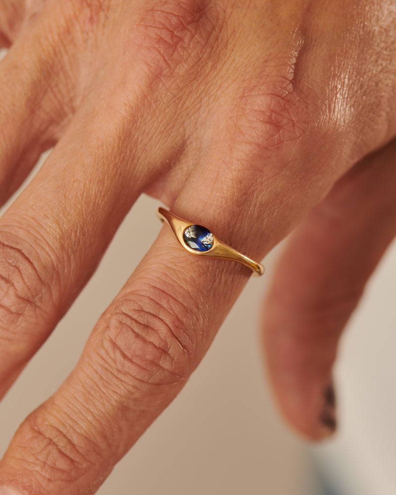 Tidal-OOAK-Parti-Sapphire-Signet-Ring-sold-gold