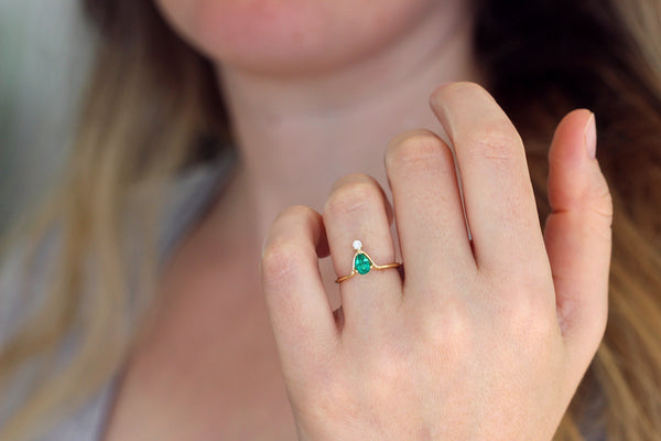 Pear Emerald Engagement Ring – ARTEMER