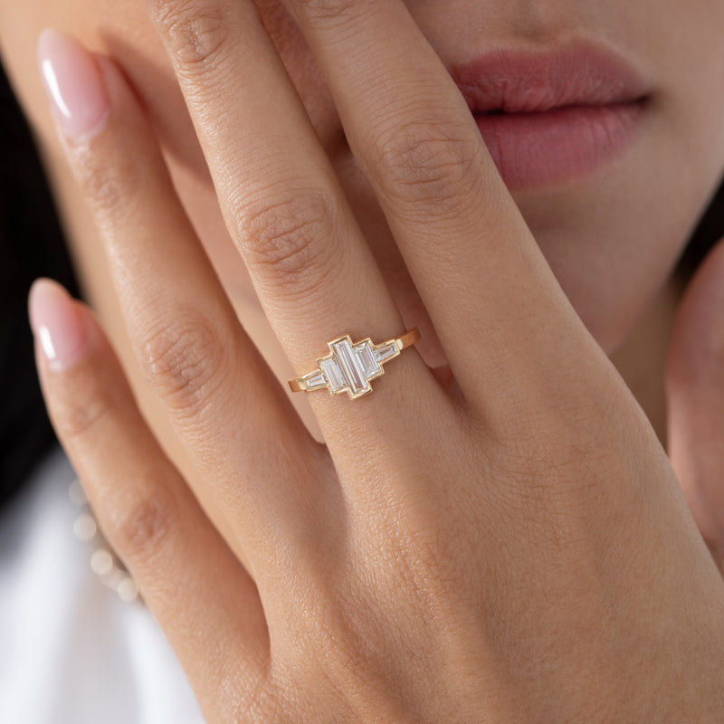 Art-Deco-Baguette-Diamond-Ring-Model