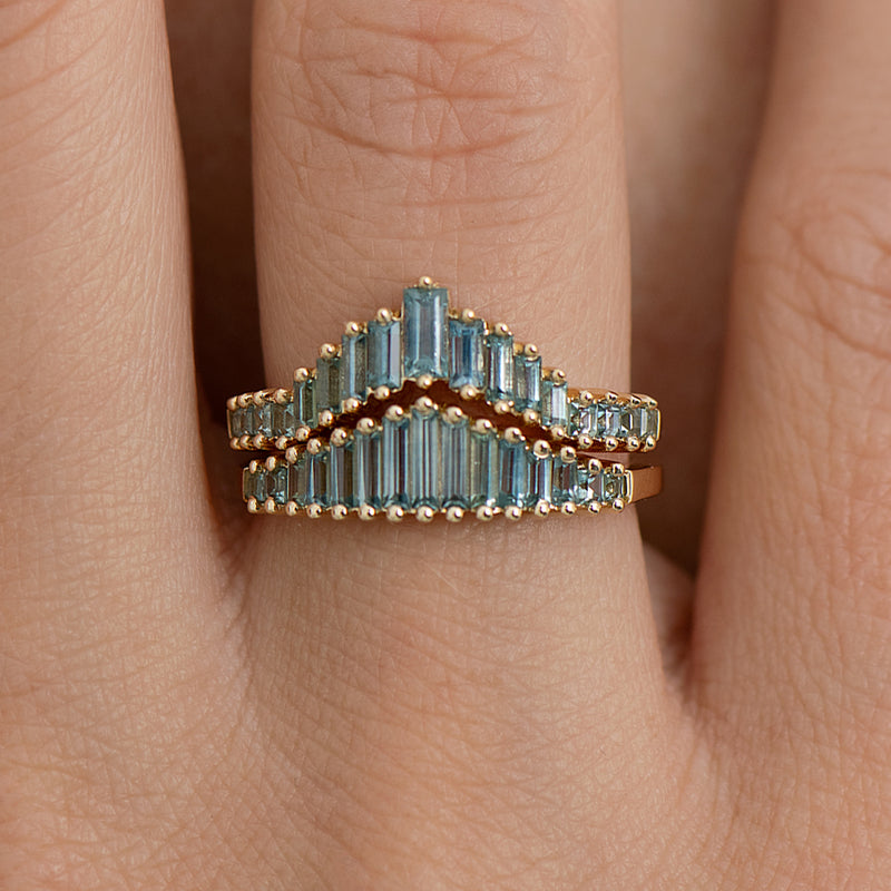 Art-Deco-Teal-Baguette-Sapphire-Ring-Set-Closeup