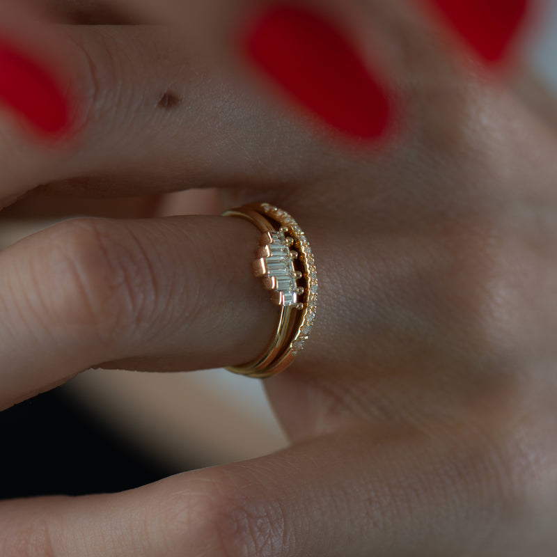 Baguette-Diamonds-Bridal-Ring-gold