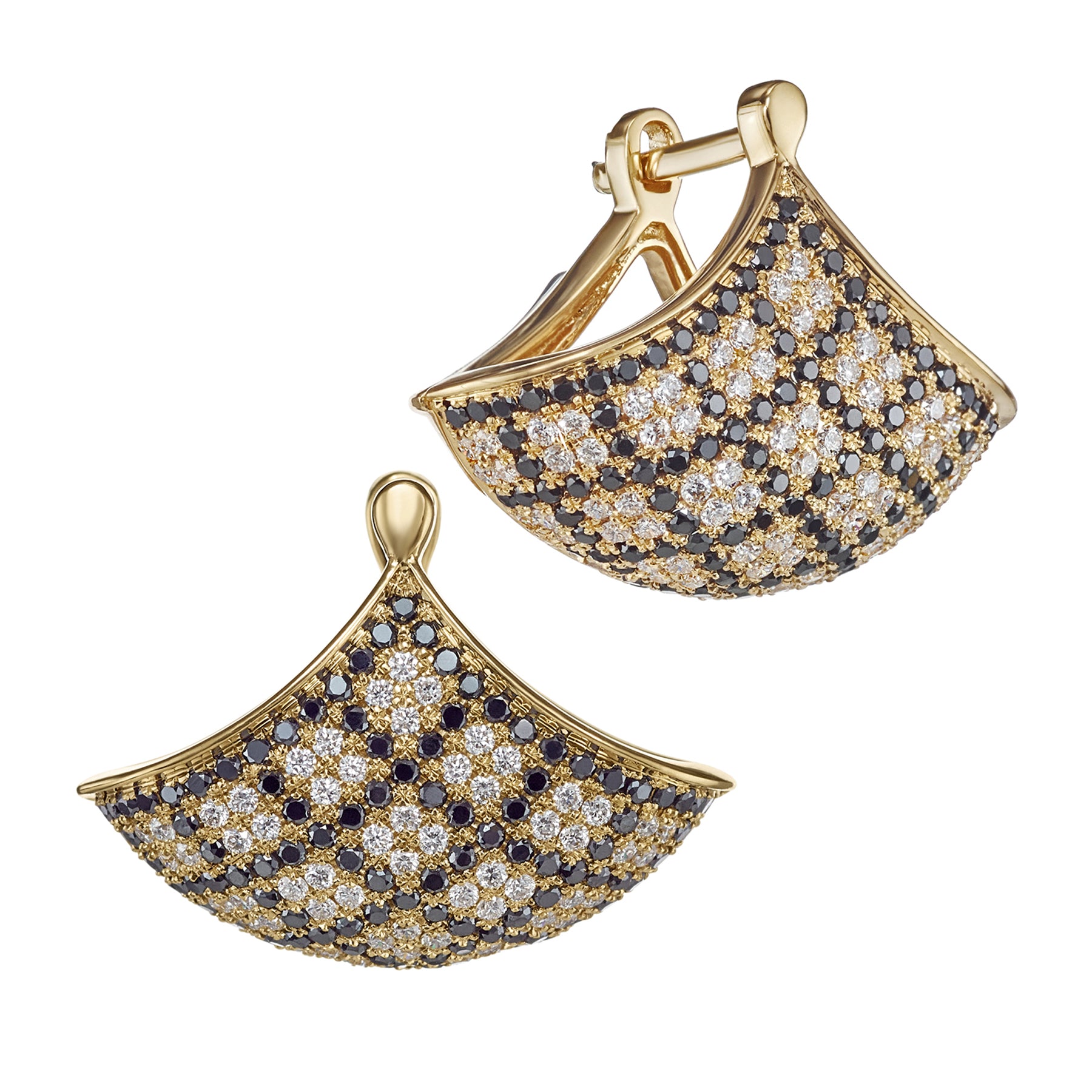 Black-_-White-Pave-Diamond-Plaid-Fan-Earrings-Packshot-2