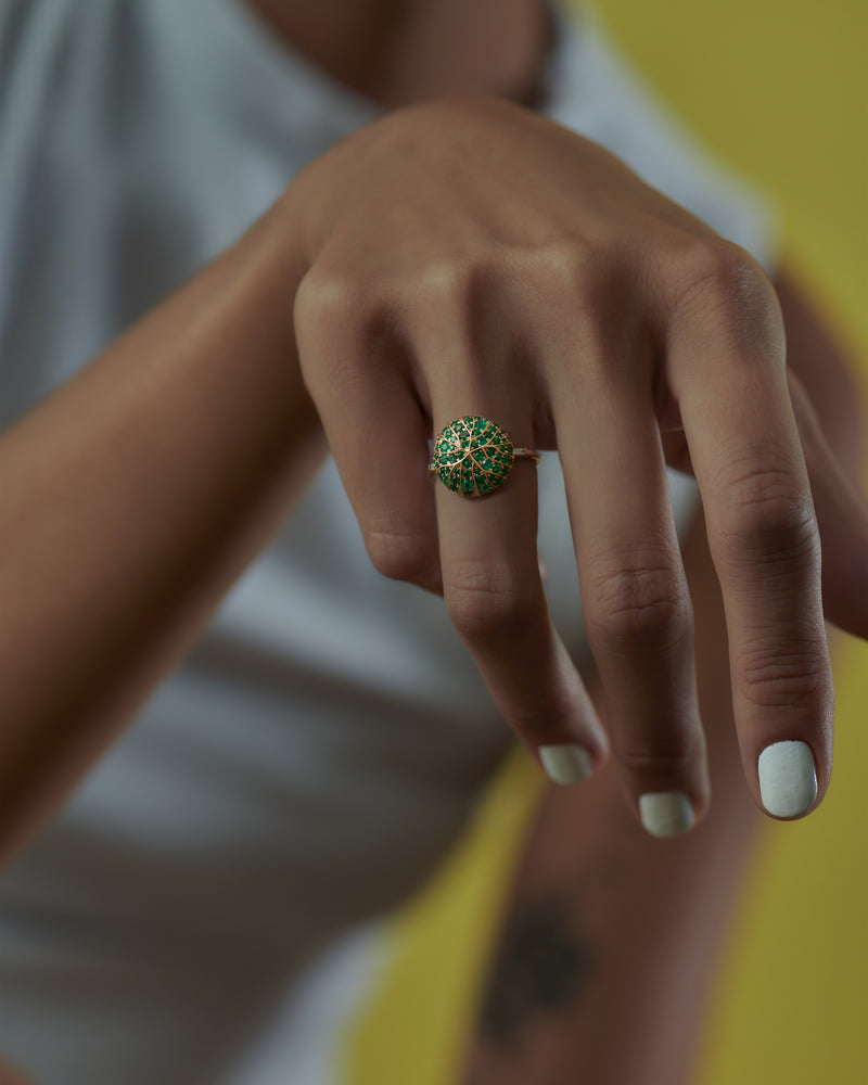Canopy-Emerald-Pave-Gold-Detail-Statement-Ring-artemer-top-shot