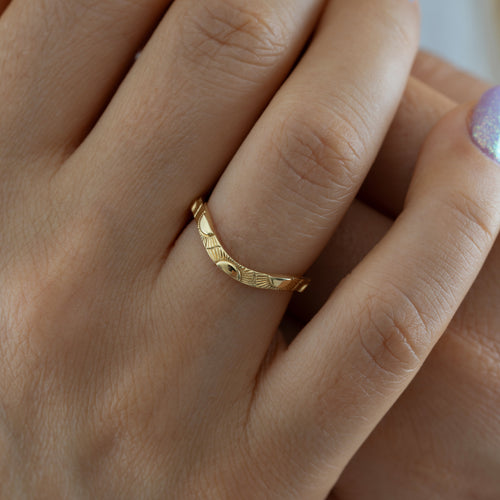 Curved-Engraved-Sun-Stacking-Ring-Solo-Closeup