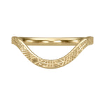 Curved-Geometric-Pattern-Gold-Wedding-Band-Packshot_5356bbe2-48c3-4ba3-8608-a31c2a7f7f77