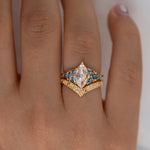 Embossed-Roses-on-Gold-Chevron-Wedding-Band-Set_f53fda08-5c6a-4329-b740-7b4a8f175ebc