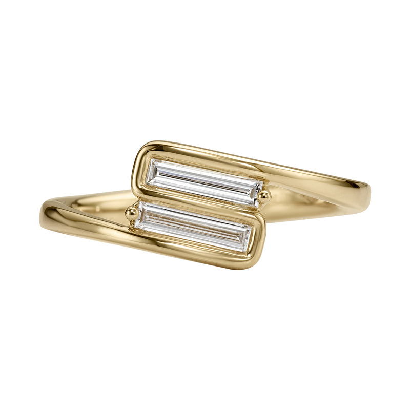 Embrace-Toi-et-Moi-Ring-with-Baguette-Diamonds-Packshot