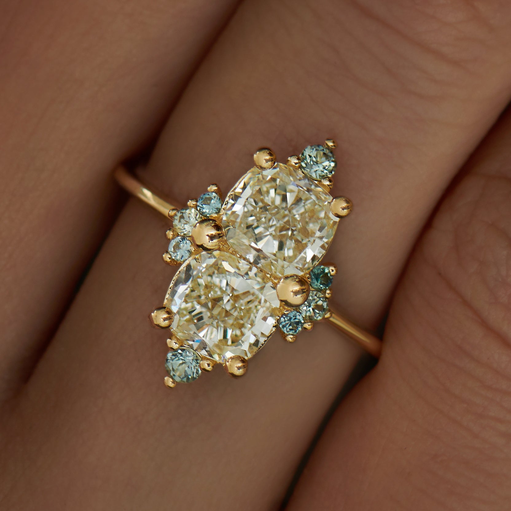 Gilded-Mirror-Cushion-Cut-Diamond-Teal-Sapphire-Engagement-Ring-top-shot