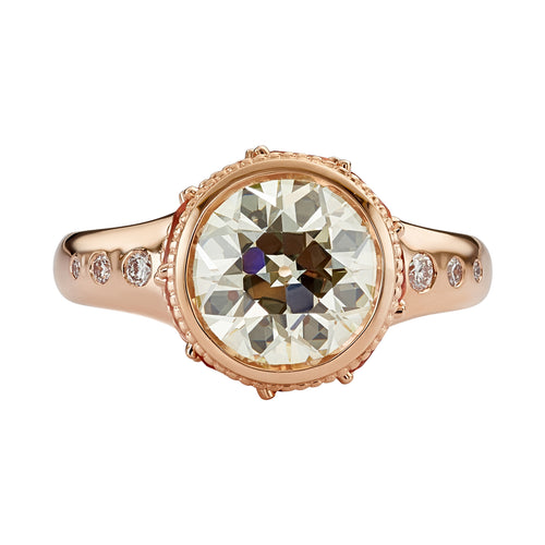 Hathi-Old-European-Cut-Diamond-_-Padparadscha-Engagement-Ring-Packshot_77f69dd1-0f9a-4203-9221-1abbadb668ec