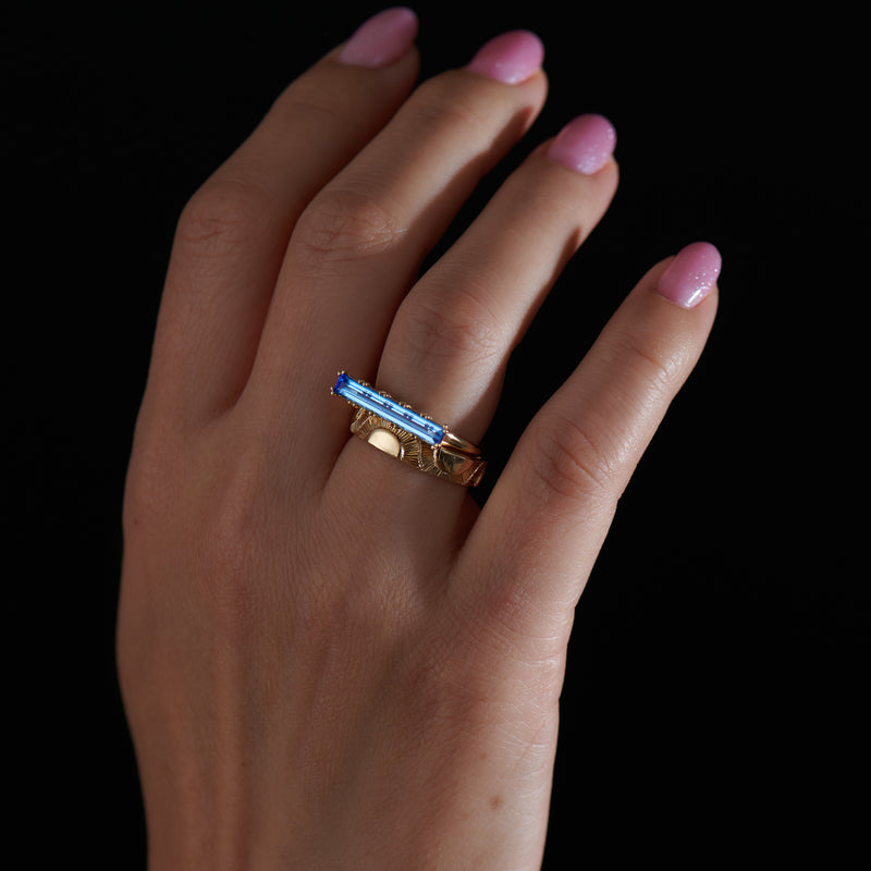 Lab-Grown-Sapphire-Long-Baguette-Sapphire-Statement-Ring-side-shot-in-set