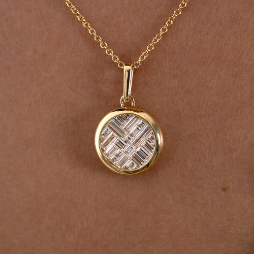Lattice-Invisible-Set-Diamond-Pendant-Necklace-Closeup