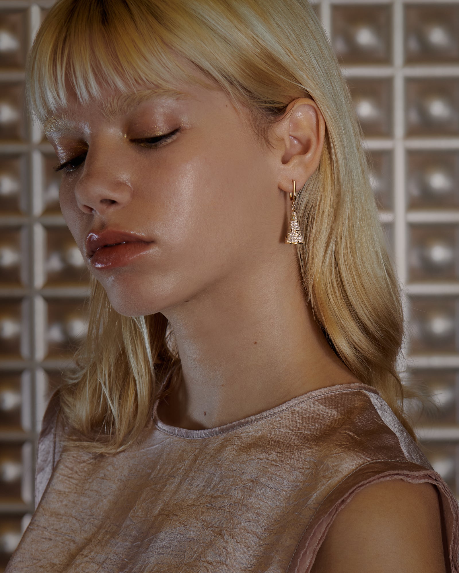 Mixed Diamond Cut Cone Dangle Earrings – ARTEMER - Main Image