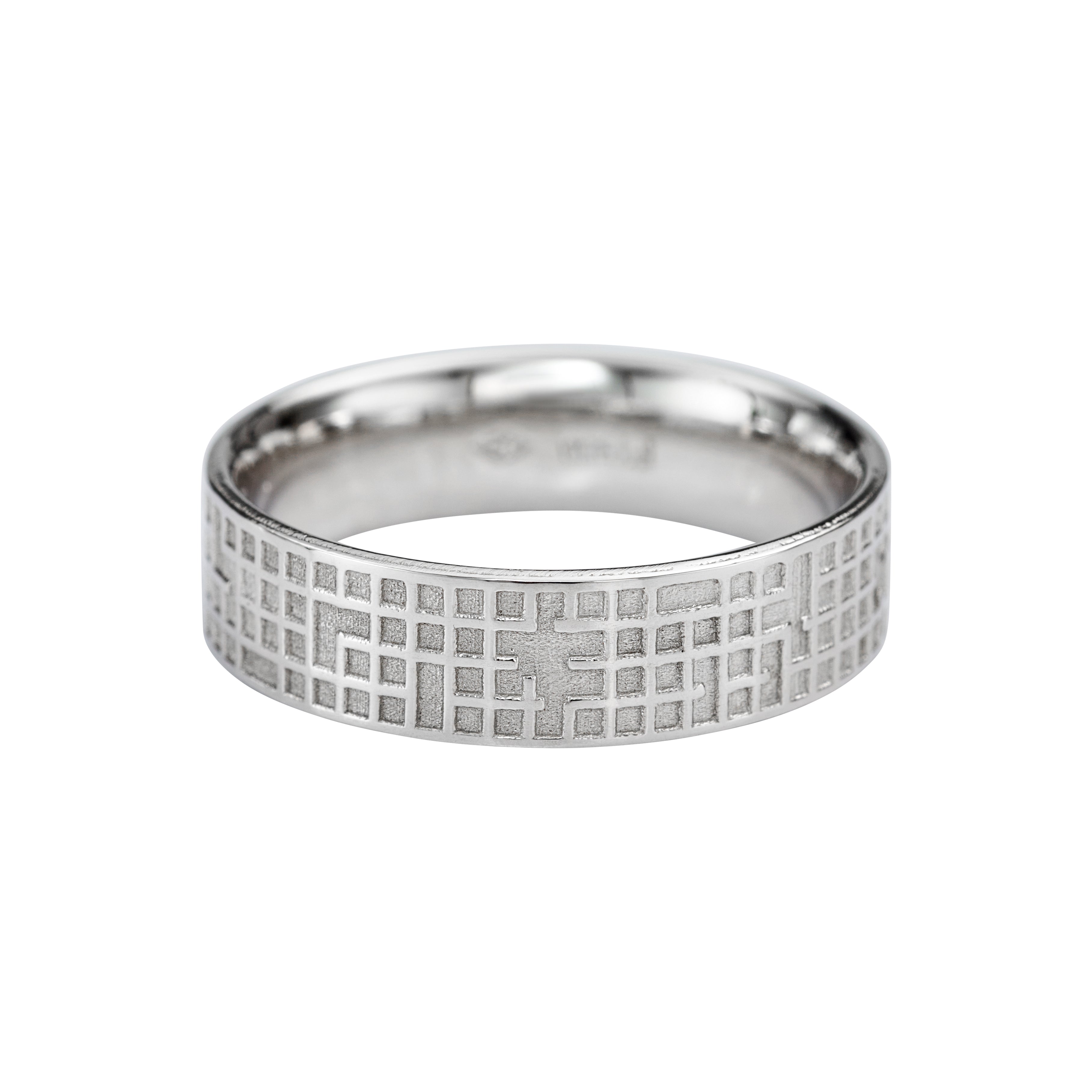 Platinum-Grid-Wide-Wedding-Band-Packshot
