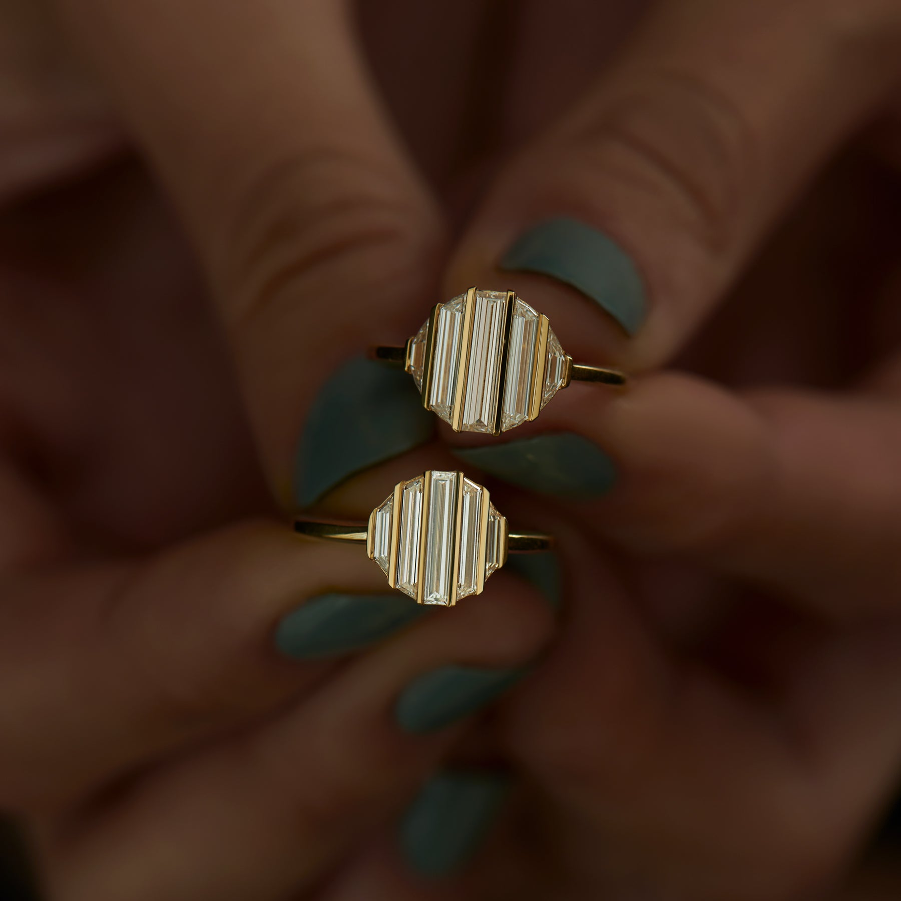 Ripple Baguette & Trapeze Diamond Engagement Ring – ARTEMER