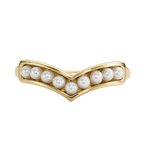 Seed-Pearl-Chevron-Gold-Band-Packshot_d8479b0a-17e5-4656-a6f5-b49560cc4dcb