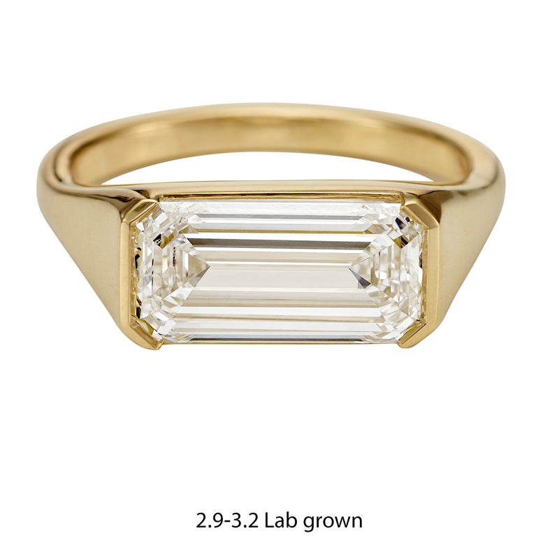 Solitaire-Signet-Engagement-Ring-with-an-Emerald-cut-Diamond-CLOSEUP-cvd