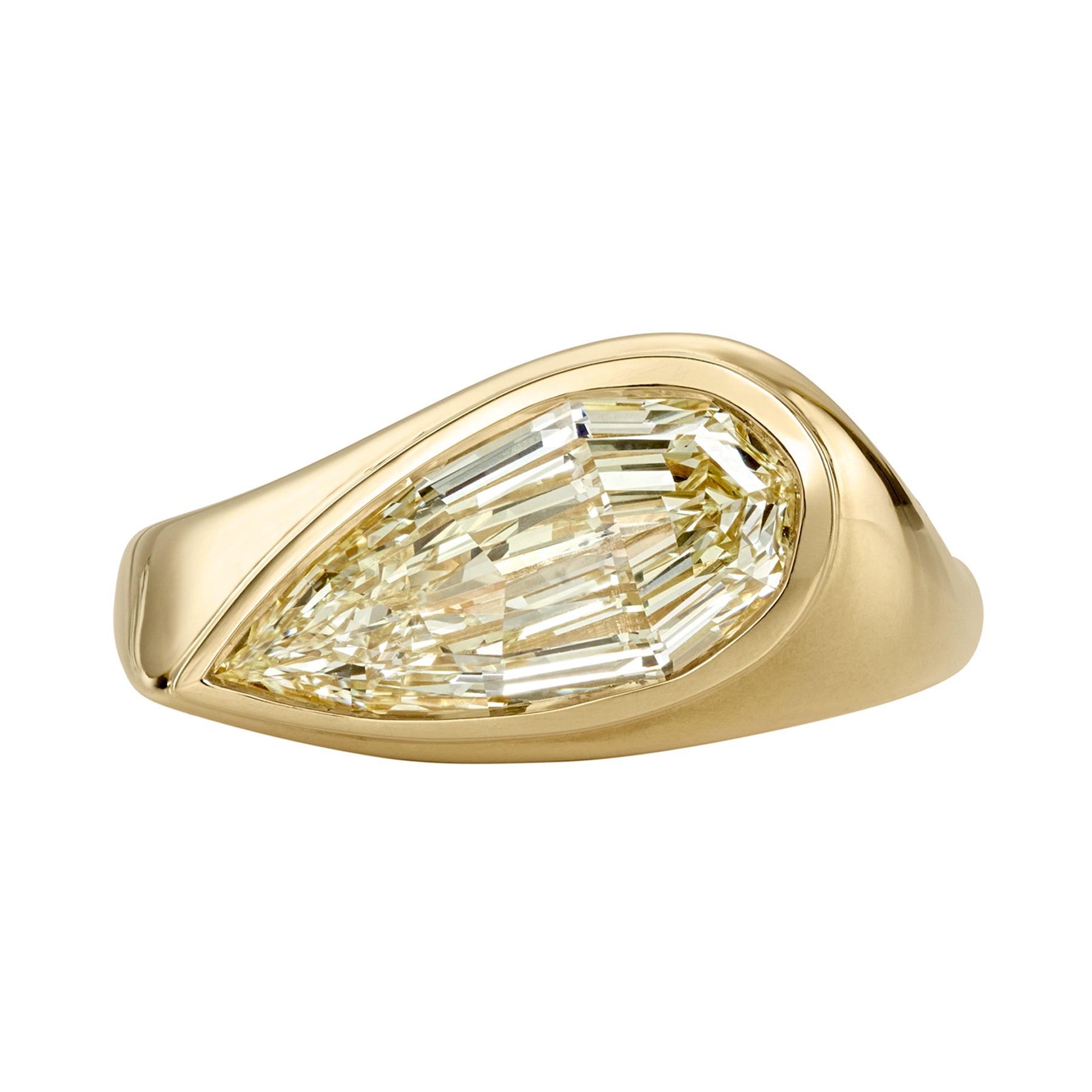 Step-Cut-Pear-Shape-Diamond-Solitaire-Ring-Packshot