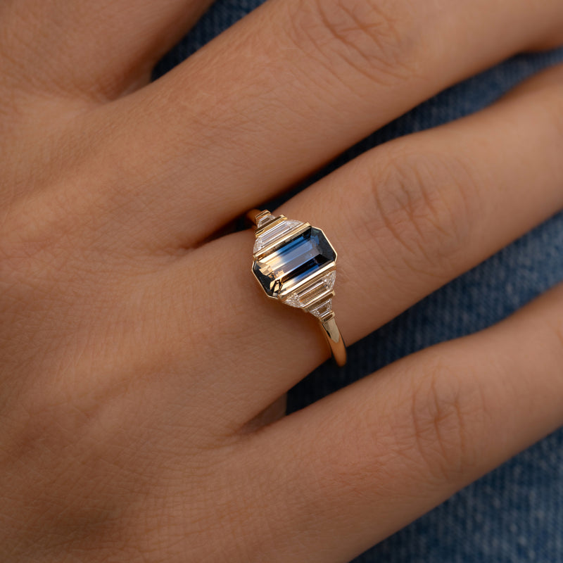 ビリヤード Blue Diamono Bayco Platinum 3 Stone Blue Sapphire and Diamond Ring – Long's