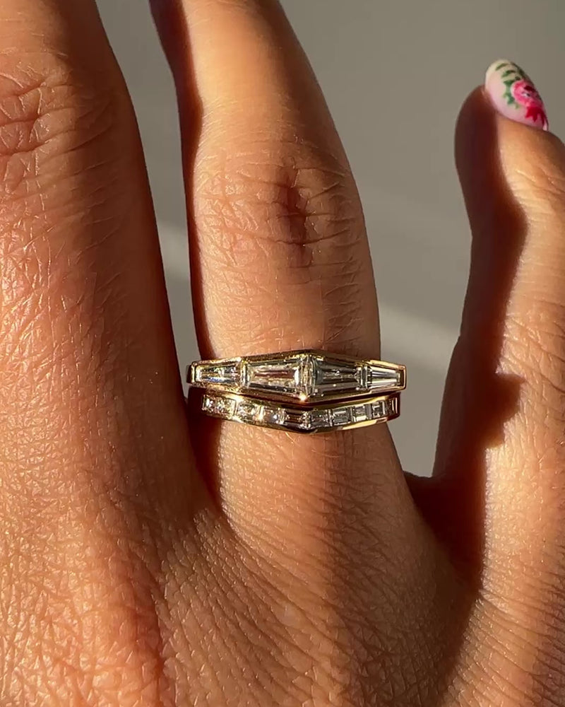 Geometric-Baguette-Cut-Diamond-Ring-Set-VIDEO