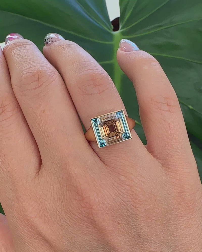 Piet-Fancy-Emerald-Cut-Diamond-Ring-with-Teal-&-White-Diamond-Halo-VIDEO-2