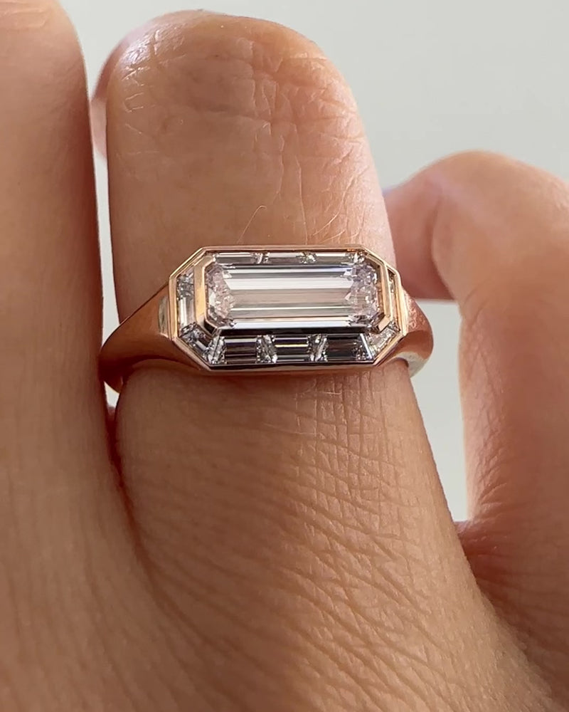 Fancy-Light-Pink-Diamond-Halo-Engagement-Ring-VIDEO-1