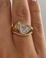 Delicate-Diamond-Pave-Wedding-Band-in-18kGold-VIDEO-FLOE