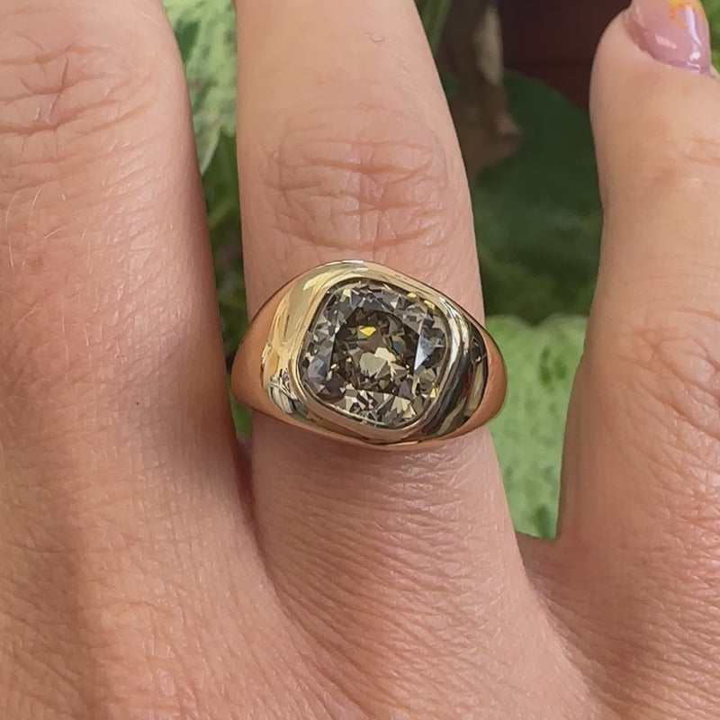 Juniper-Fancy-Color-Cushion-Cut-Diamond-Engagement-Ring-VIDEO