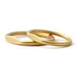 Wedding Ring Set in 22K Gold