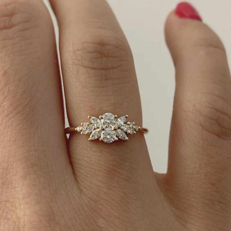 Engagement-Ring-with-a-Cluster-of-Diamonds-Small-Flora-Ring-closeup-video