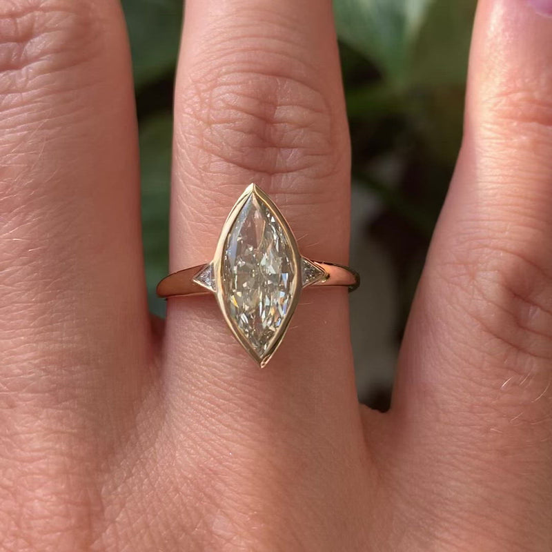 Fancy-Green-Diamond-Minimalist-Marquise-Engagement-Ring-OOAK-video