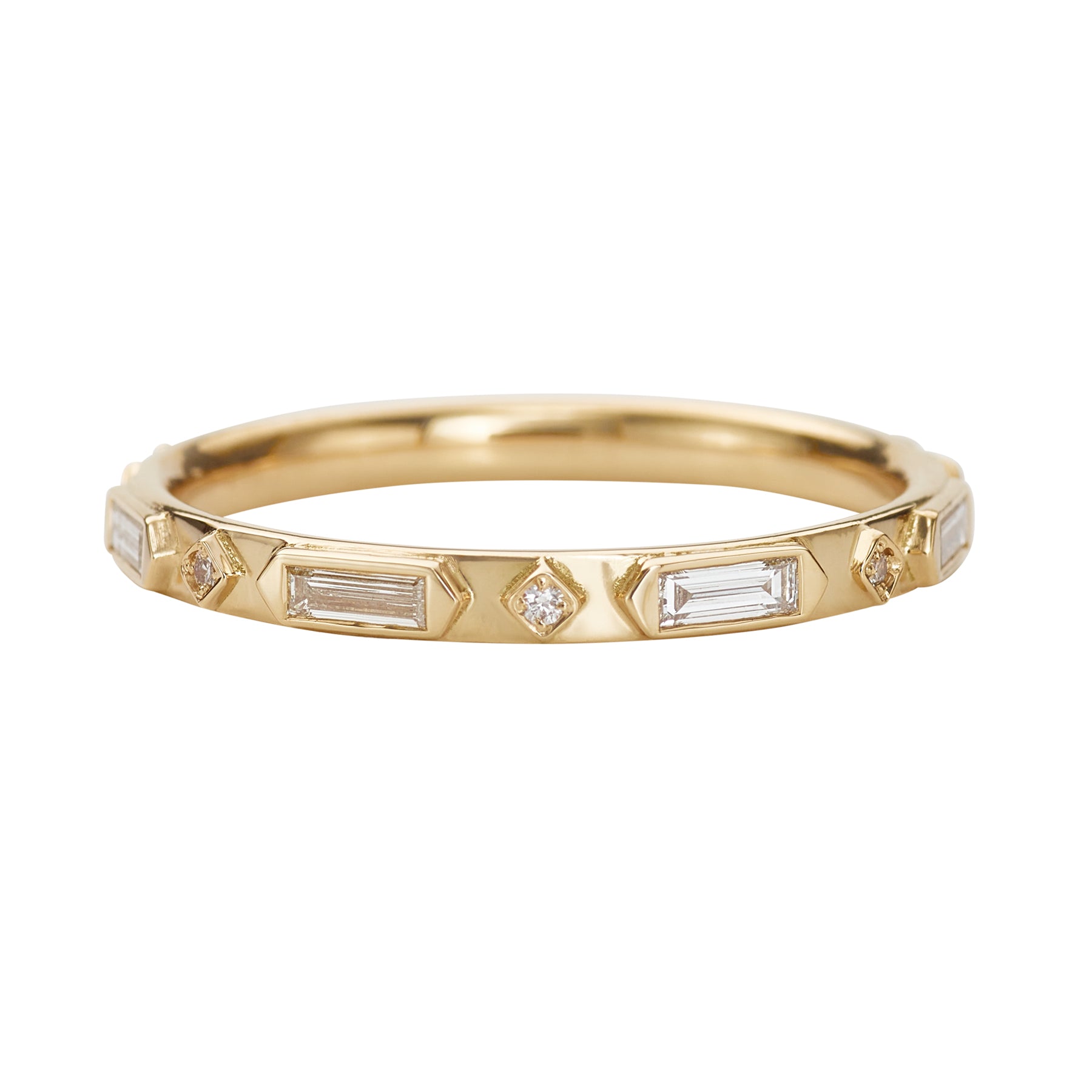 Art-Deco-Diamond-Wedding-Band-Geometric-Diamond-Ring-closeup