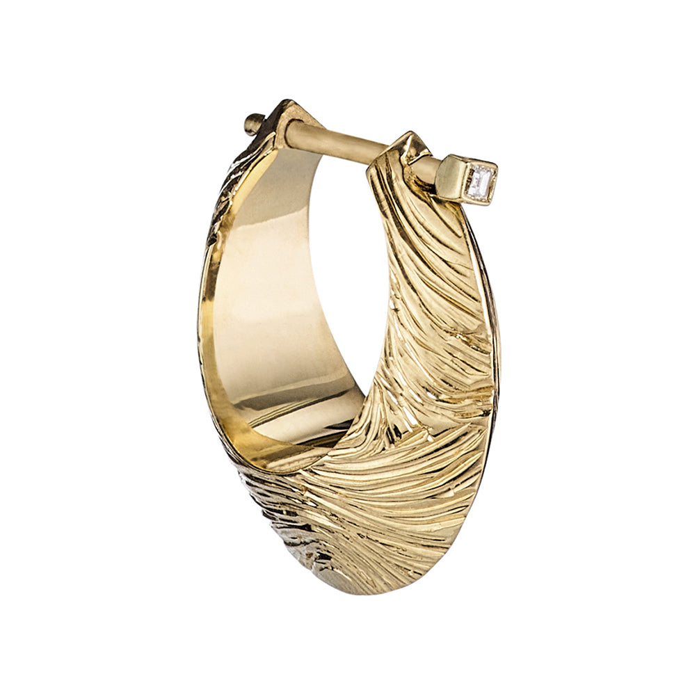 Carved Bohemian Hoop Earrings in Solid Gold – ARTEMER display picture 1