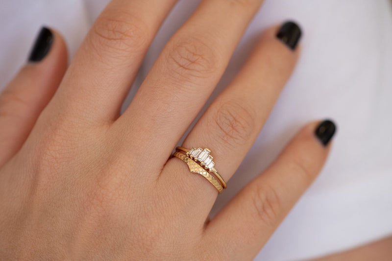Delicate Wedding Band - Patterned Ring on Hand in set 