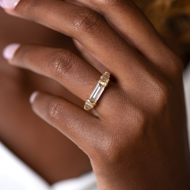 Diamond-Dune-Ring-with-Top-Light-Brown-Baguettes-OOAK-moments