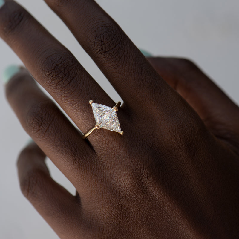 Diamond-Rhombus-Engagement-Ring-with-Triangle-Cut-Diamonds-ooak