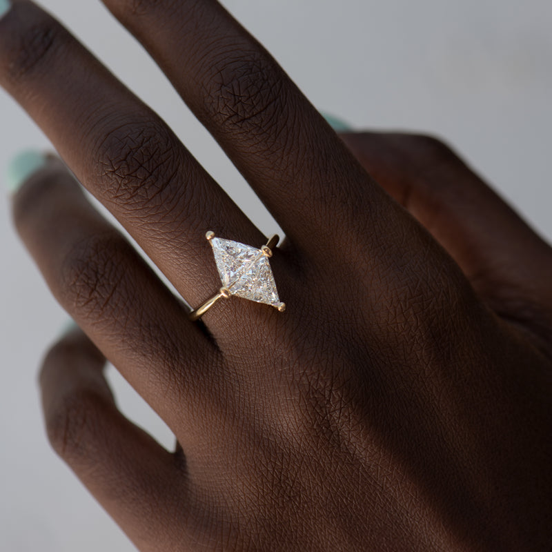 Triangle Cut Rings Diamond Rhombus Engagement Ring with Triangle Cut Diamonds – ARTEMER