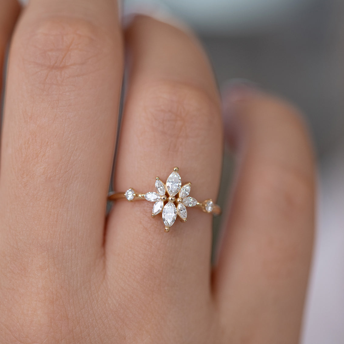 Diamond engagement ring flower Clearance