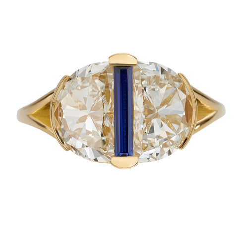 その他 DiamondMoon Engagement Ring with Lab Grown Half Moon Diamonds and Sapphire