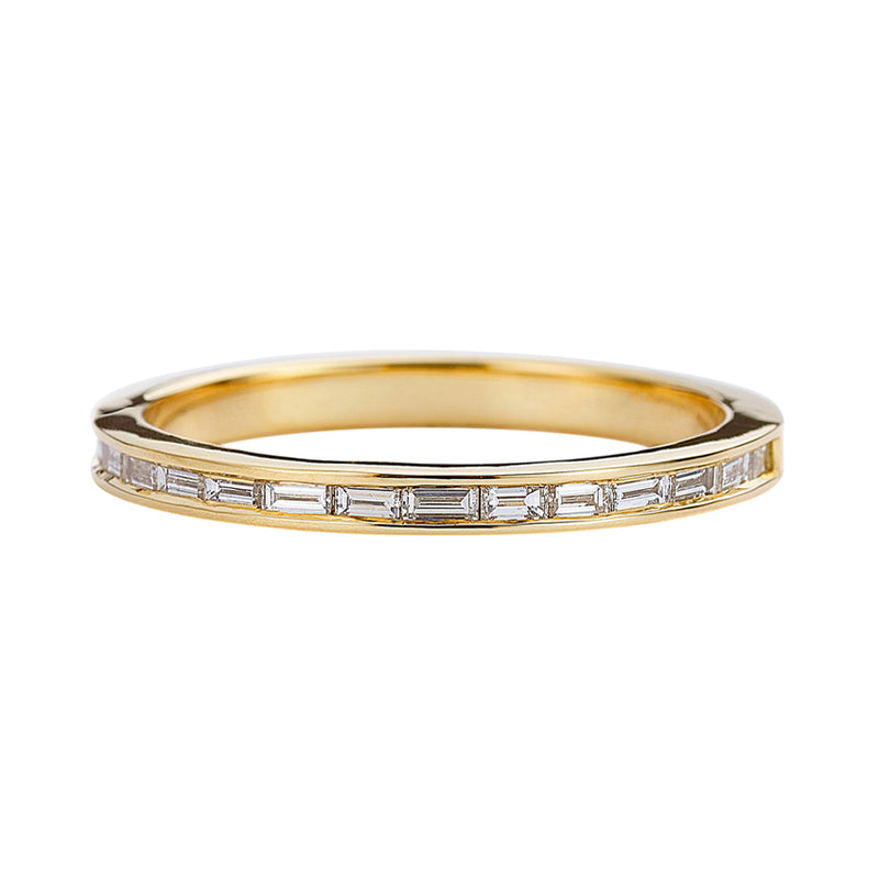 Eternity-Wedding-Ring-with-Baguette-Diamonds-Art-Deco-Style-Wedding-Band-closeup