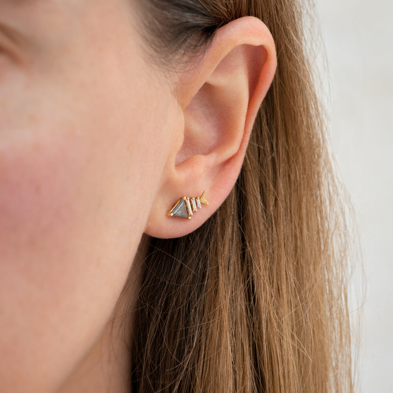 Gold-Fish-Bone-Earrings-with-Triangle-and-Baguette-Cut-Diamond-top-lobe-piercing