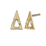 Golden-Pyramid-Studs-with-Baguette-Cut-Diamonds-closeup