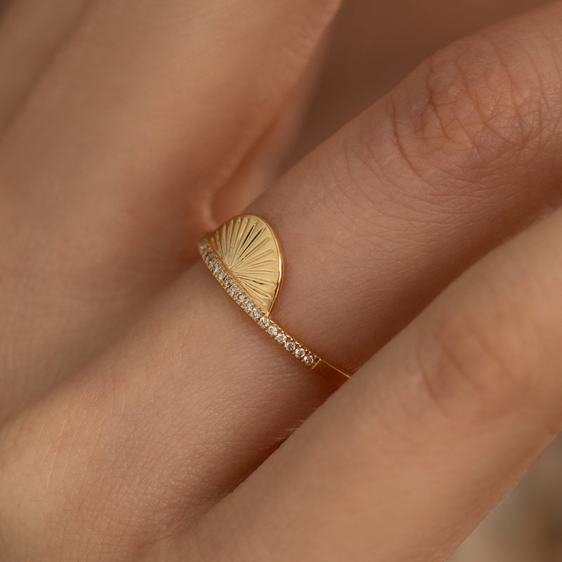 Golden-Sundial-Wedding-Band-with-a-Brilliant-Diamond-Pave-side-shot