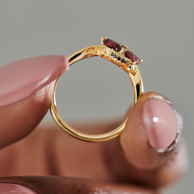 Ladybug-Red-Garnet-_-Black-diamond-Ring-solid-gold