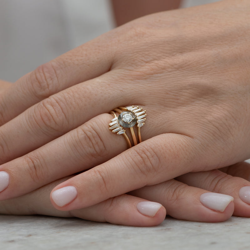 Nesting-Wedding-Ring-with-Baguette-Diamonds-S-set-closeup